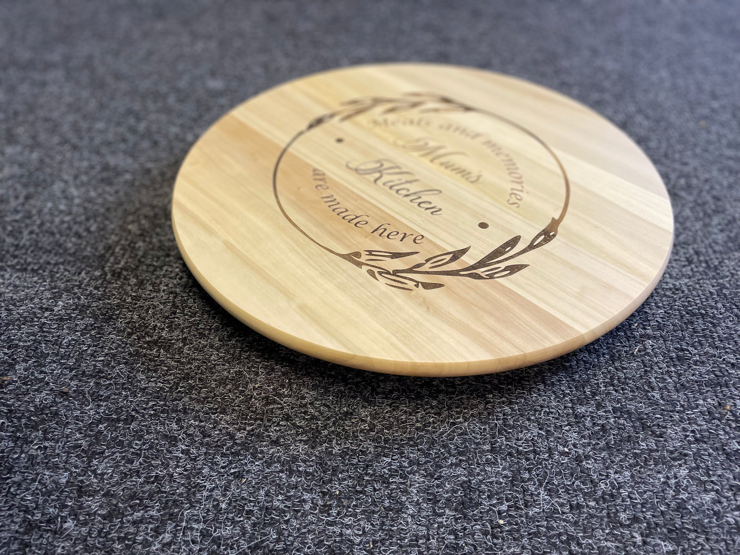 lazy Susan ‘mum’ serving board - Personalised engraved round board - rotating serving board- Mother’s Day gift - mum gift - mum present