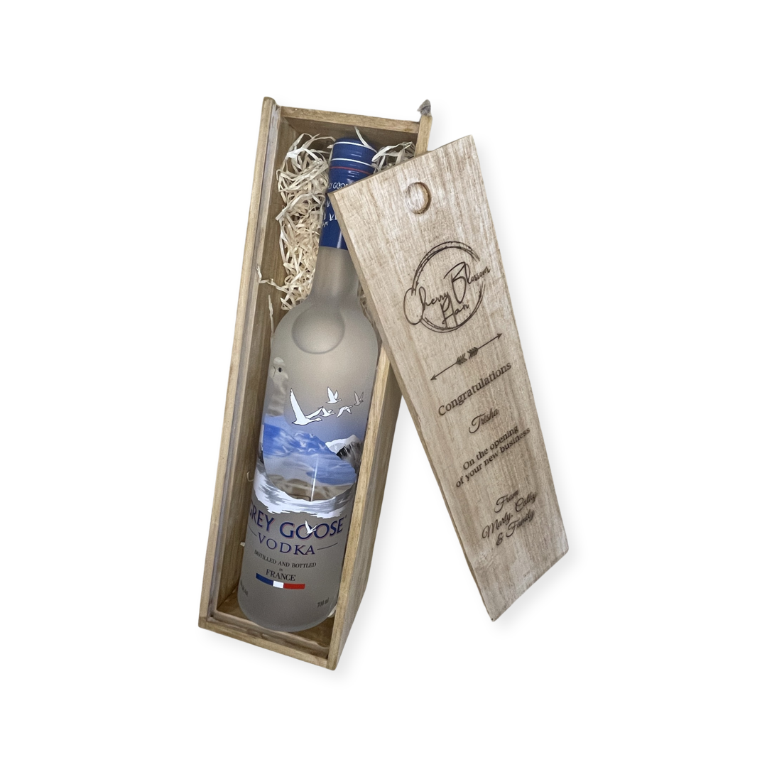 Personalized wooden wine gift box - Laser Engraved - Any celebration gift - Weddings - birthdays - new baby - new business